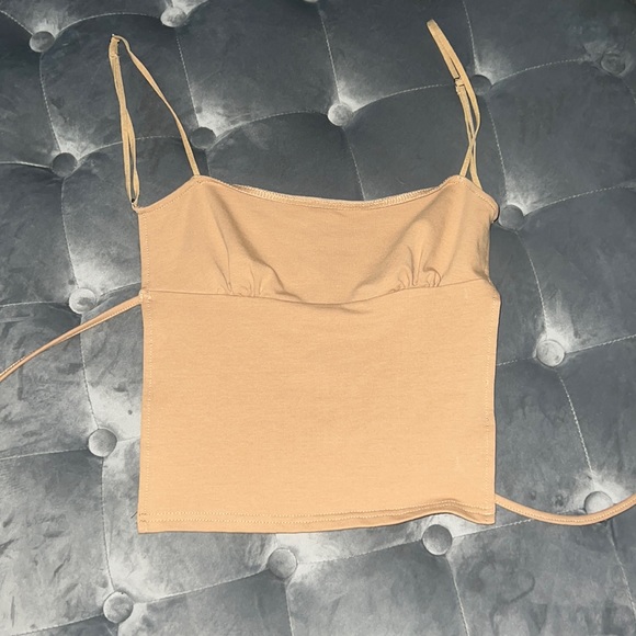 Backless top - Picture 3 of 4